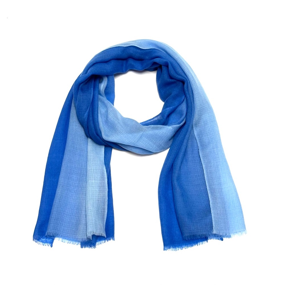 Blue Gradient Lightweight Scarf